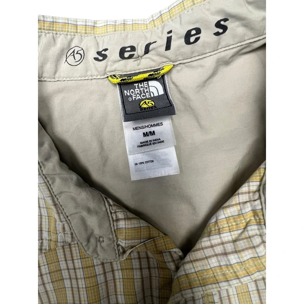 The North Face A5 Series Mens Medium Striped Button Up Shirt Short Sleeve Cotton